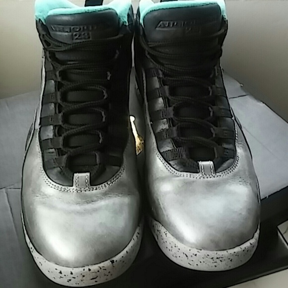 AIR JORDAN 10 RETRO 30TH - Picture 4 of 4